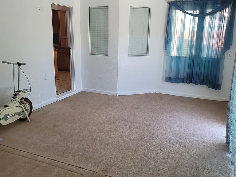 2131 Park Warren Ct — Photo 31
