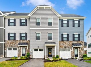 1612 Corn Crib Pl, Frederick, MD 21702