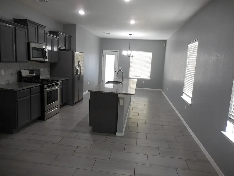 12867 Ivelet Ct — Photo 13