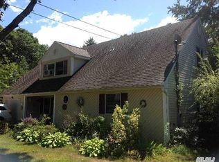38 Forrestall Dr, Mastic, NY 11950