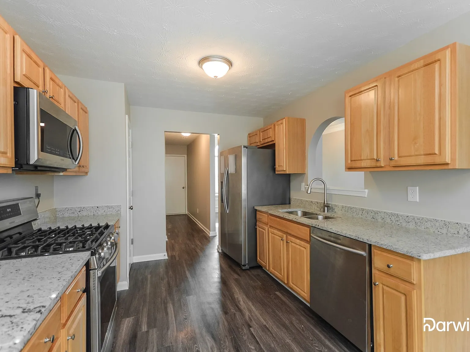 3 bed, 2.0 bath, 1445 sqft, $1,899 — Photo 3
