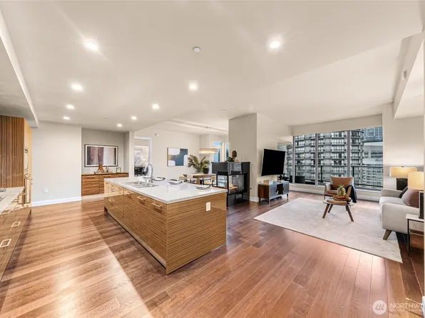 1920 4th Avenue #2605, Seattle, WA 98101