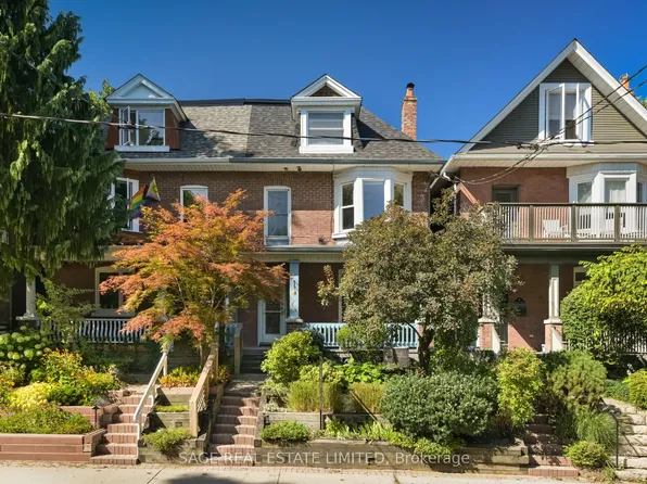 4 Dingwall Ave, Toronto, ON M4K 1H1