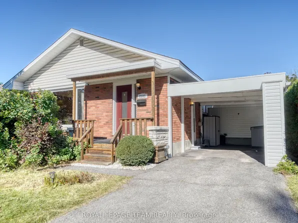 2161 Rushton Rd, Ottawa, ON K2A 1N6
