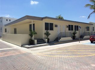 308 Pierce St, Hollywood, FL 33019