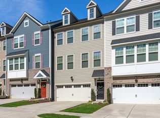 822 Richmont Grove Ln, Apex, NC 27523
