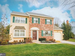 5 Devonshire Rd, Mount Laurel, NJ 08054