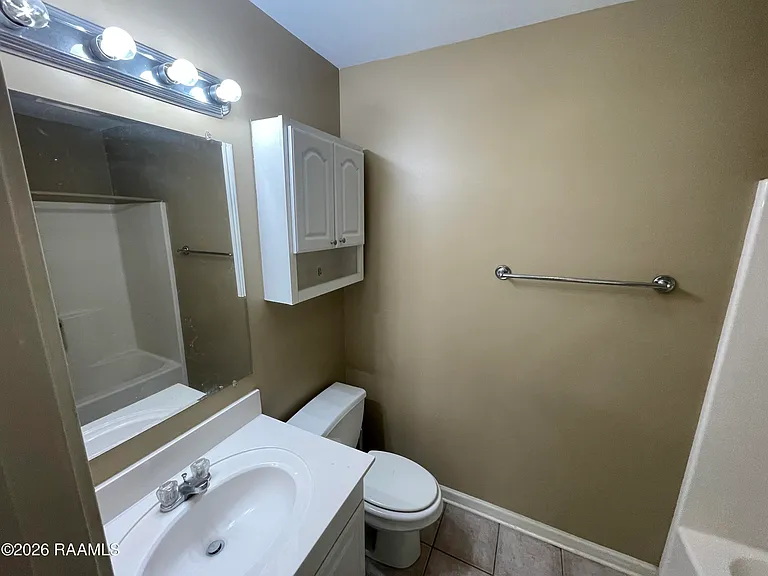 207 Rural St #B — Photo 10
