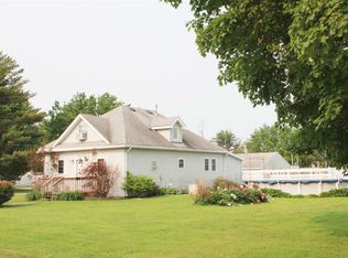 401 N Oliver St, Joy, IL 61260