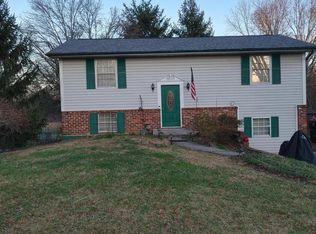 1832 Brookmill Rd, Knoxville, TN 37932