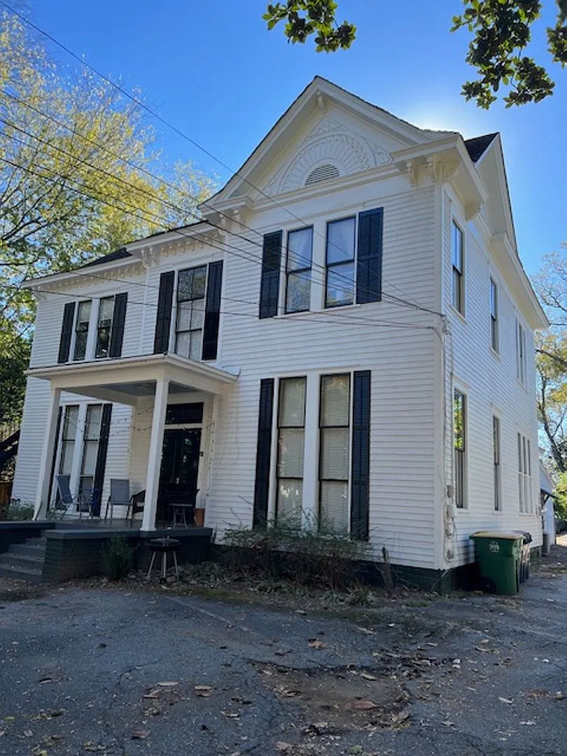 235 Hill St. — Photo 2