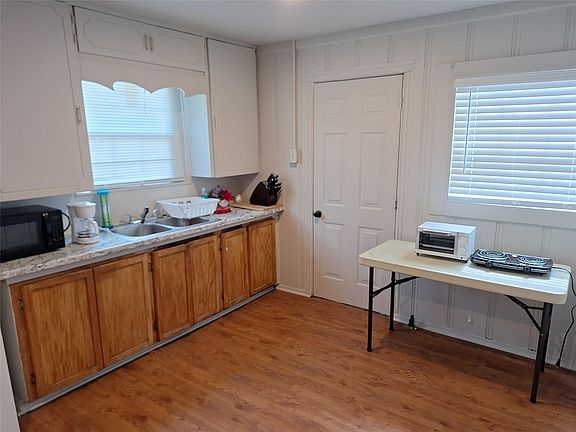 5th image of 2312 Fincher Rd