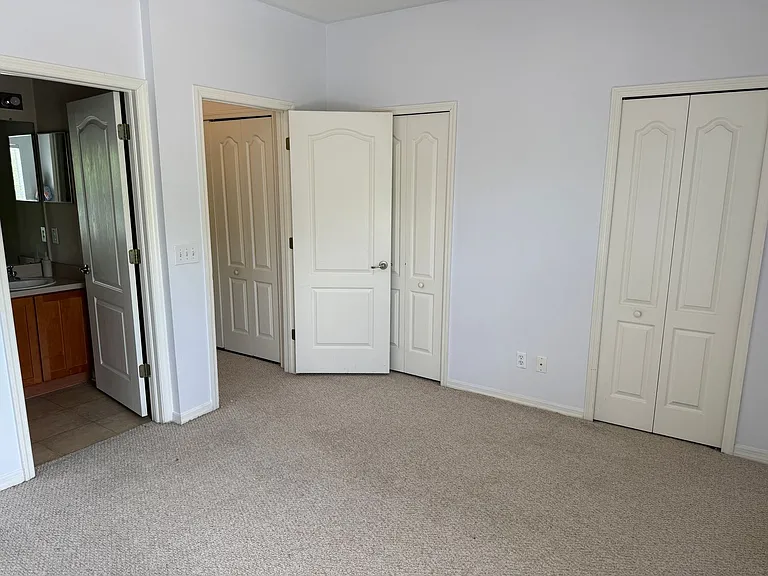 16344 Swan View Cir — Photo 10