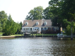 103 River Chase, Washington, NC 27889