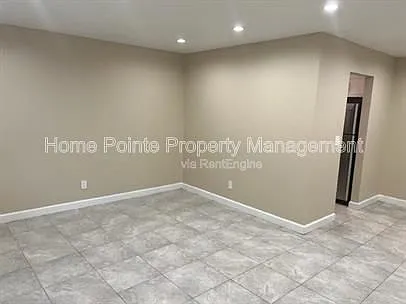 3 bed, 2.0 bath, 957 sqft, $1,450 — Photo 3