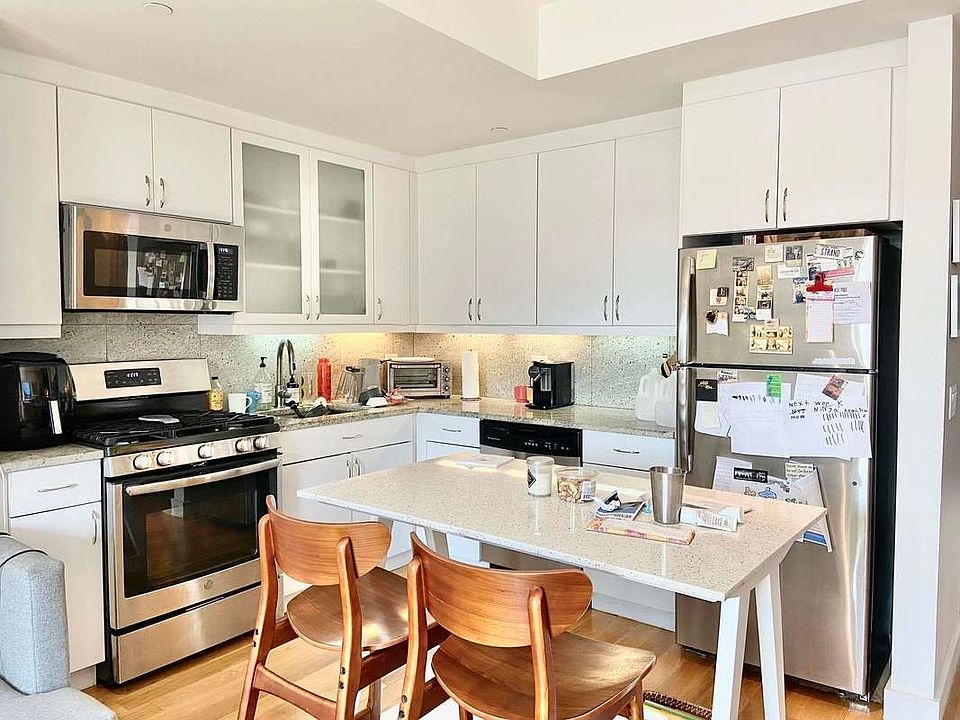 1st image of 1677 Lexington Ave APT 7A