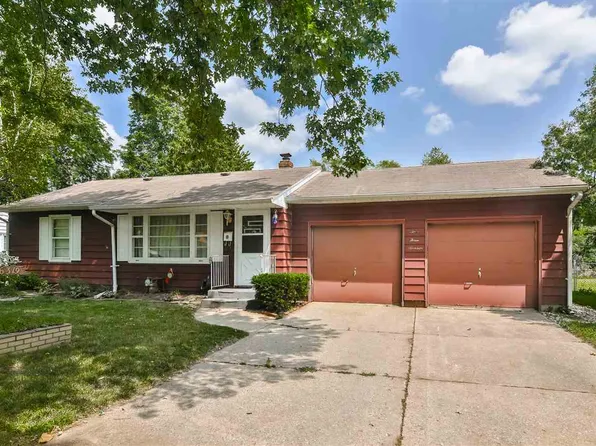 6319 Beech St, Loves Park, IL 61111