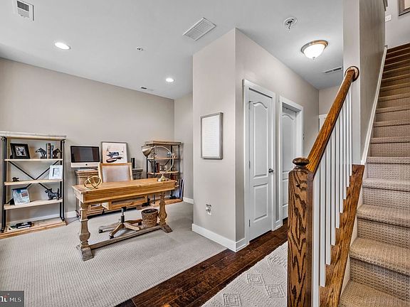 3rd image of 119 Federal St