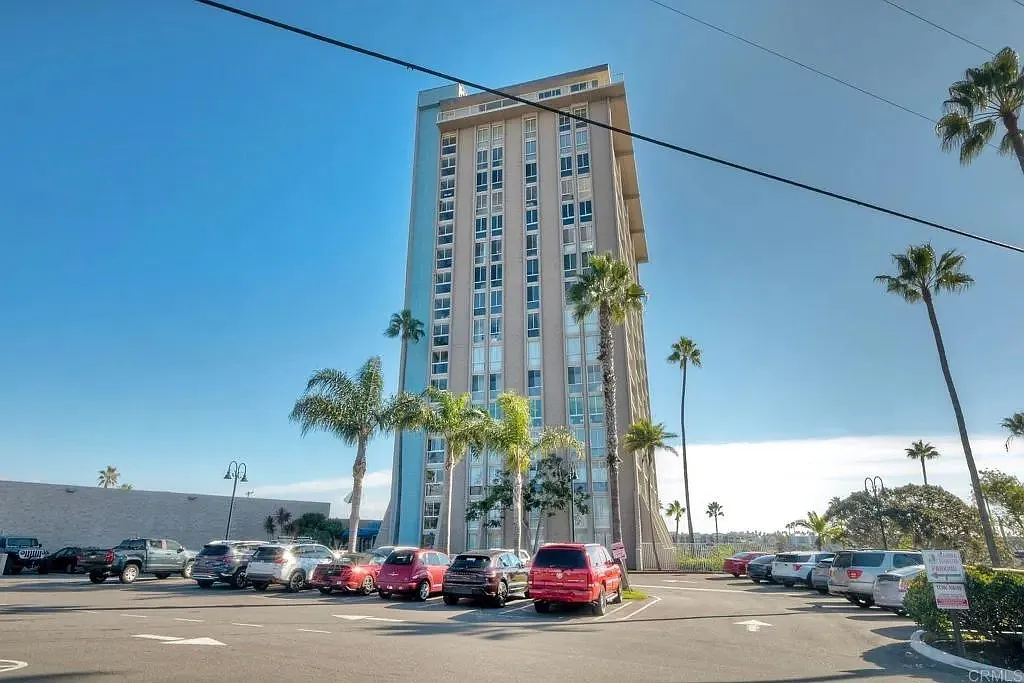2 bed, 1364 sqft, $6,000 — Photo 4