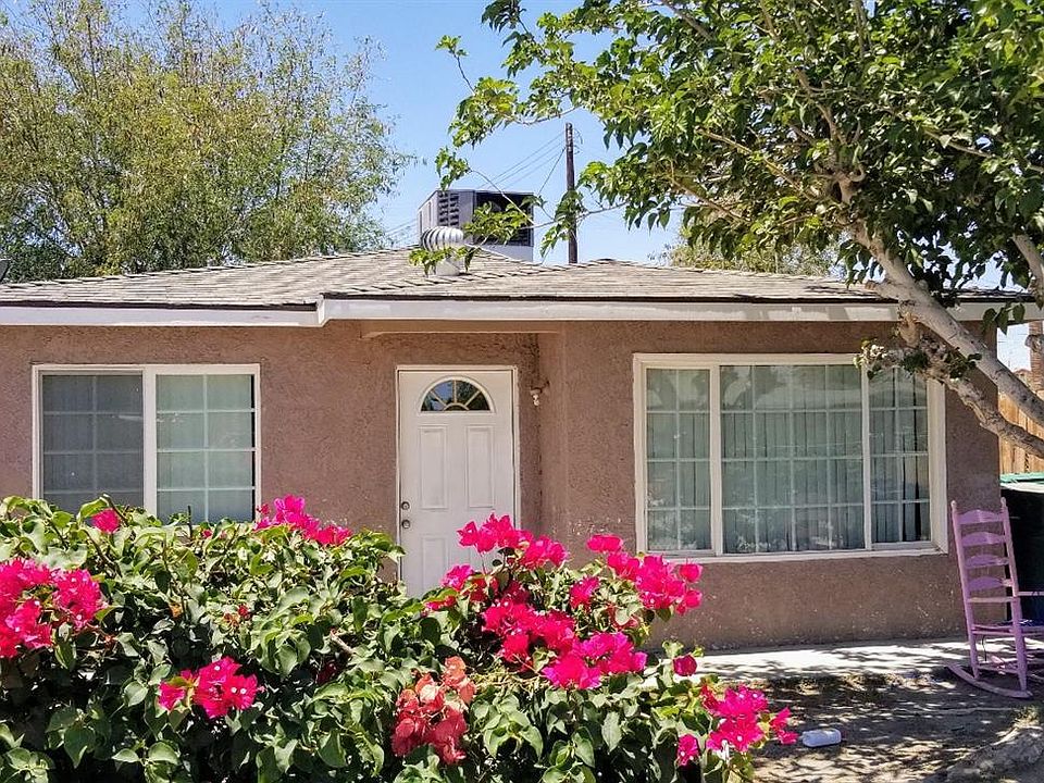 1st image of 52845 Calle Techa