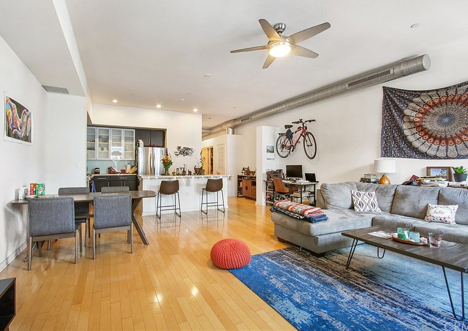 1st image of 133 The Promenade N Unit 326