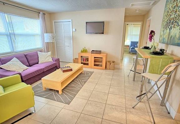 5th image of 1667 18th Ave N APT 37B
