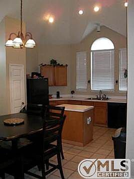 4th image of 2108 Creek Royal Dr