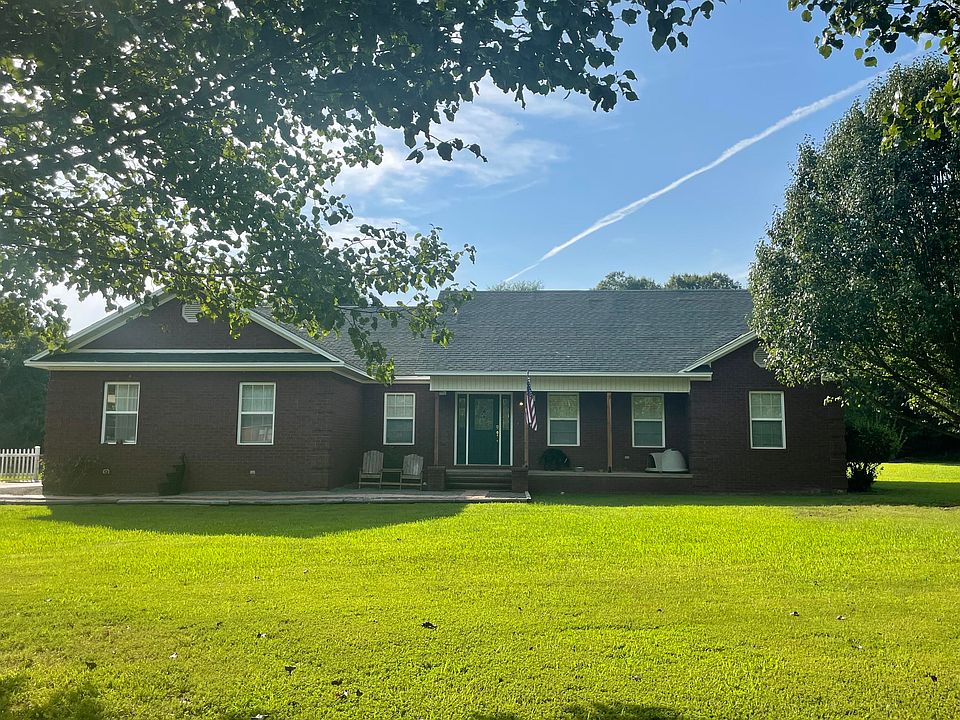 1st image of 102 Water Oak Dr