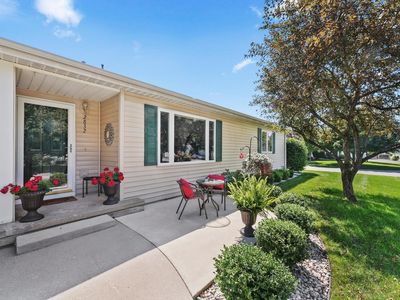 2832 Emerald Blfs, Traverse City, MI, 49684