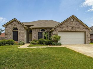202 Sage St, Forney, TX 75126