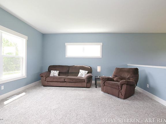 5th image of 765 72nd Ave