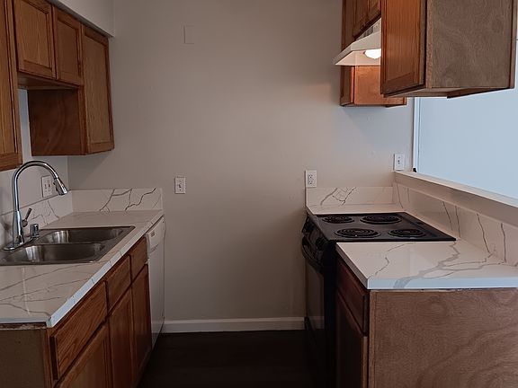 3rd image of 7039 Amsterdam Ave