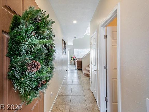 3rd image of 8949 Appellation Ave