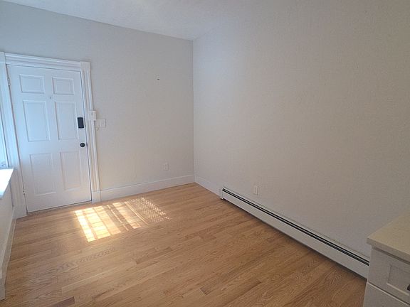5th image of 152 Salem St APT 5