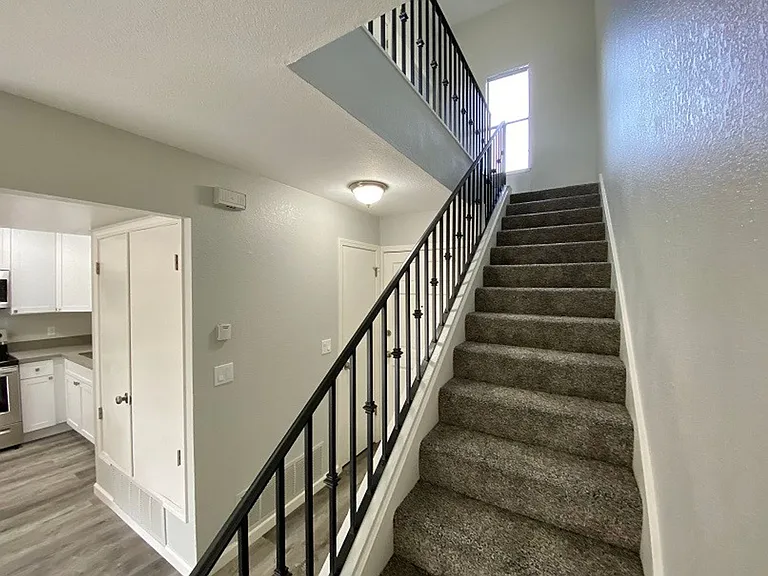 Adobe Creek Apartments — Photo 13