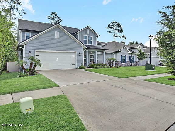 3rd image of 658 IVORY PALM Road