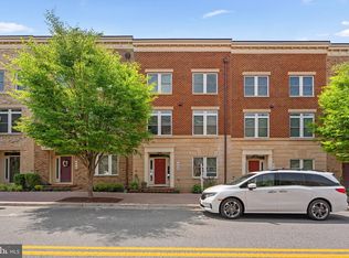 408 Uptown St, Gaithersburg, MD 20878
