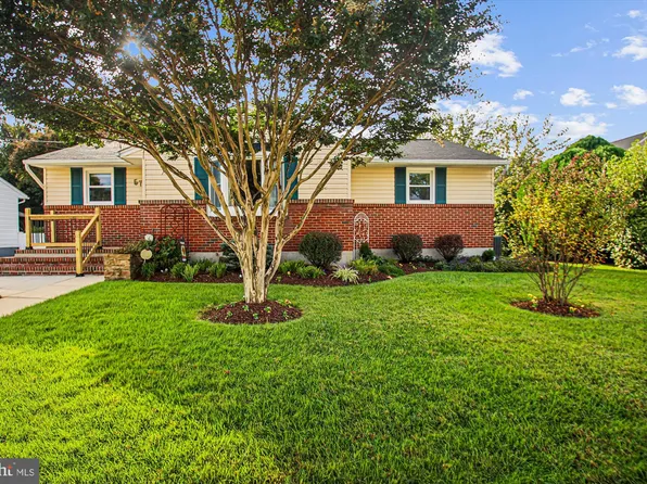 57 Mapledale Ave, Glen Burnie, MD 21061