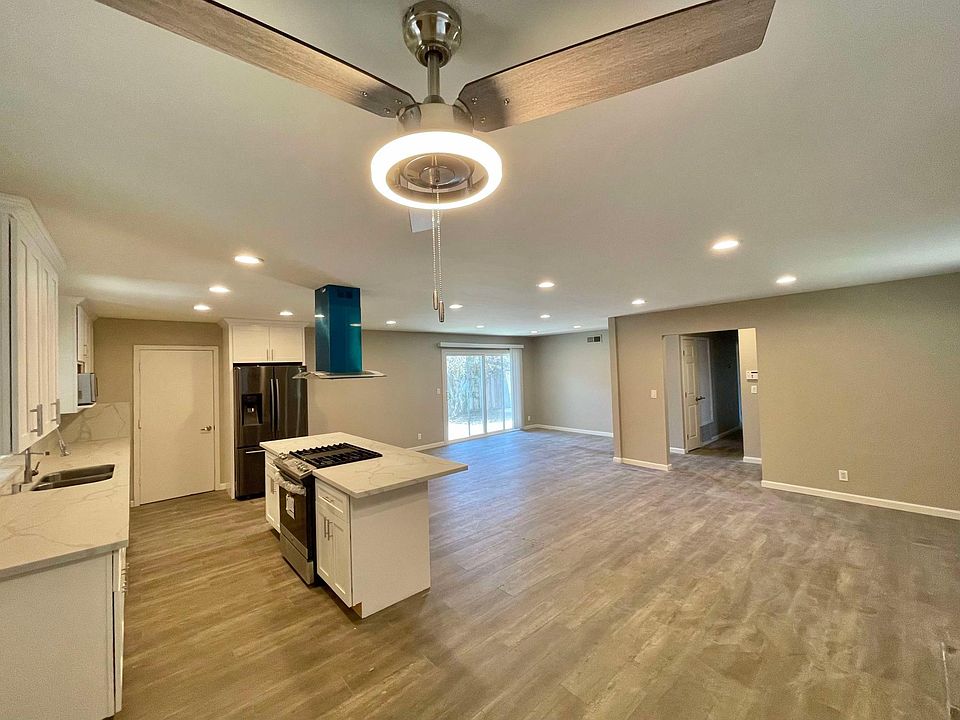 1st image of 975 Henderson Ave