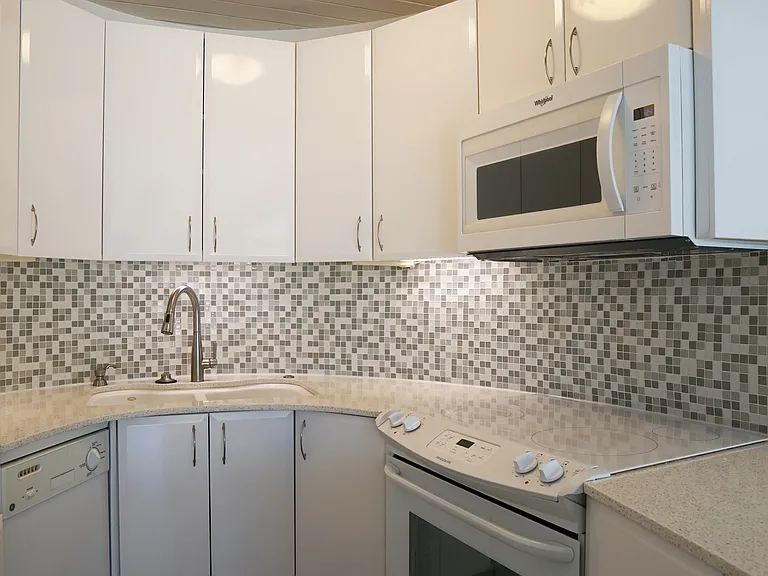 471 Sandpiper St — Photo 4