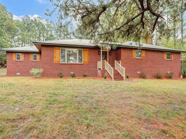 8050 Old Jackson Rd, Somerville, TN 38068