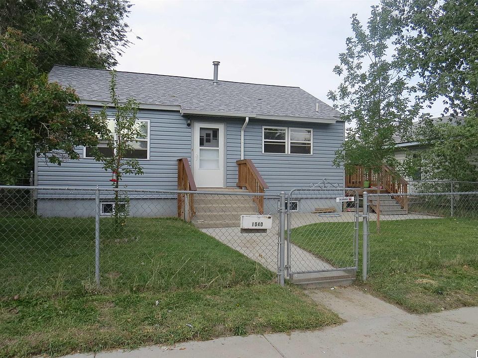 1st image of 1040 E Park Ave
