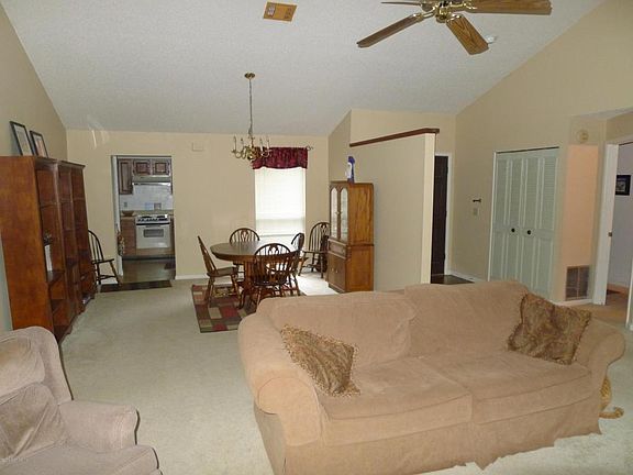 2nd image of 10394 Arrow Lakes Ct