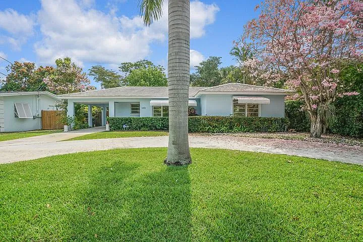 2 bed, 1257 sqft, $2,995 — Photo 3