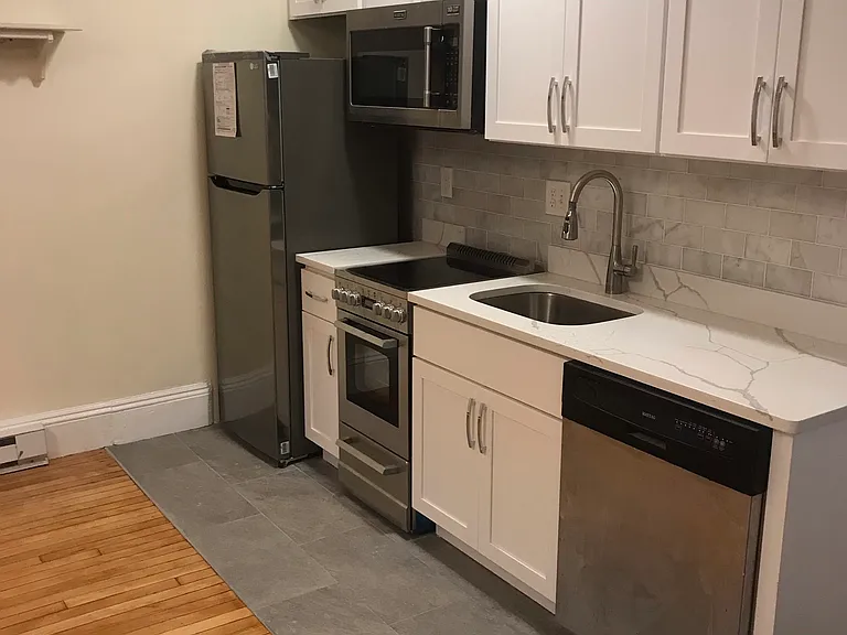 42 Rindge Ave #2A — Photo 14