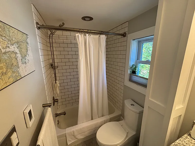 67 Cabot St #4 — Photo 2
