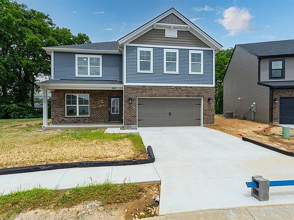 2nd image of 945 Onyx Ln