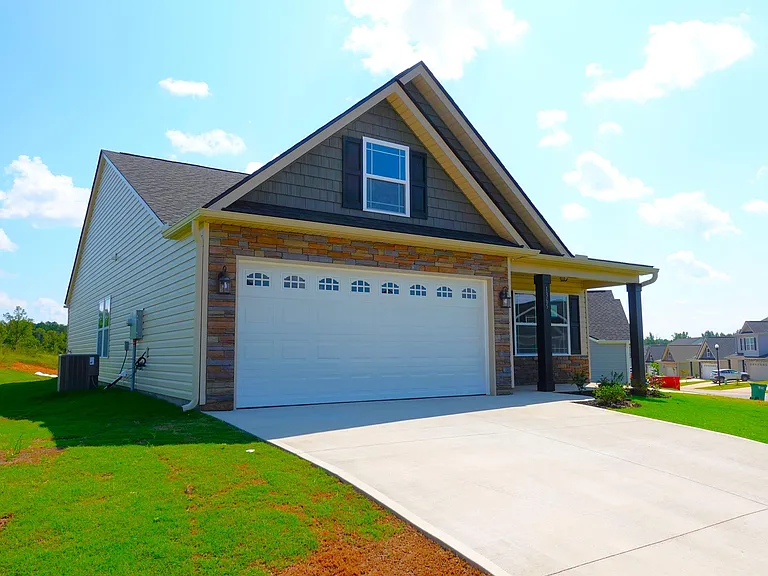 1365 Romany Ct — Photo 3