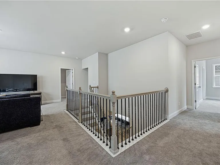 3168 Shirecrest Ln — Photo 31