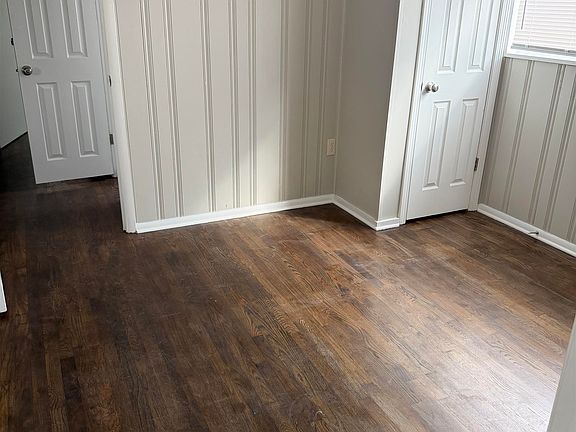 5th image of 194 E Biscayne Rd